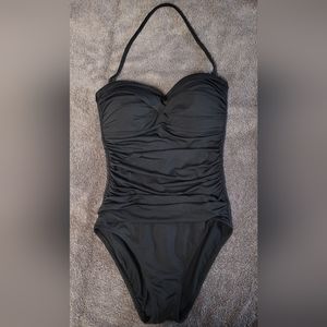 NWT black LaBlanca onepiece swimsuit size 4